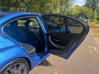 BMW 3 SERIES 2.0 330e 7.6kWh M Sport Saloon 4dr Petrol Plug-in Hybrid Auto Eu