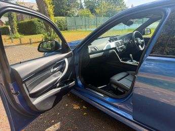 BMW 3 SERIES 2.0 330e 7.6kWh M Sport Saloon 4dr Petrol Plug-in Hybrid Auto Eu