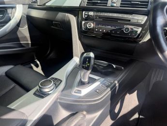 BMW 3 SERIES 2.0 330e 7.6kWh M Sport Saloon 4dr Petrol Plug-in Hybrid Auto Eu