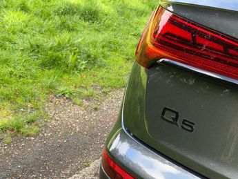 AUDI Q5 2.0 TFSI 45 Edition 1 SUV 5dr Auto Petrol S Tronic quattro Euro 