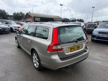 VOLVO V70 2.0 D4 SE Lux Estate 5dr Diesel Auto Euro 6 (s/s) (181 ps)