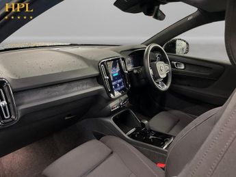 VOLVO XC40 Recharge 69kWh Plus SUV 5dr Electric Auto (231 ps)