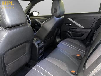 VAUXHALL ASTRA 1.6 12.4kWh GS Hatchback 5dr Petrol Plug-in Hybrid Auto Euro 6 (