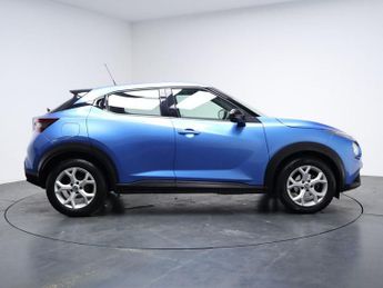 NISSAN JUKE 1.0 DIG-T Acenta SUV 5dr Petrol DCT Auto Euro 6 (s/s) (114 ps)