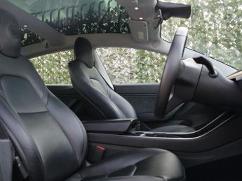 TESLA Model 3 (Dual Motor) Performance Saloon 4dr Electric Auto 4WDE (Performa