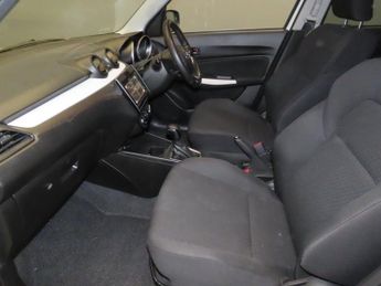 SUZUKI SWIFT 1.2 Dualjet MHEV SZ-T Hatchback 5dr Petrol Hybrid CVT Euro 6 (s/