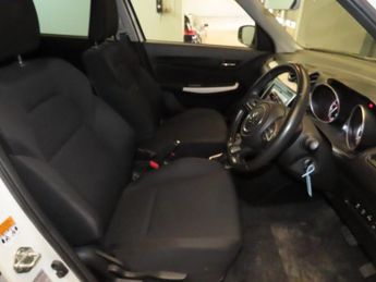 SUZUKI SWIFT 1.2 Dualjet MHEV SZ-T Hatchback 5dr Petrol Hybrid CVT Euro 6 (s/