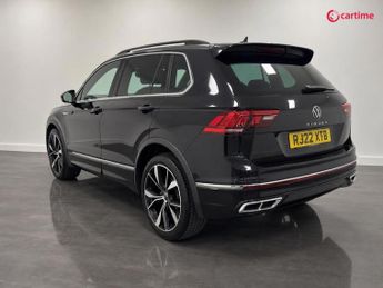 VOLKSWAGEN TIGUAN 1.5 TSI R-Line SUV 5dr Petrol DSG Euro 6 (s/s) (150 ps) Front / 