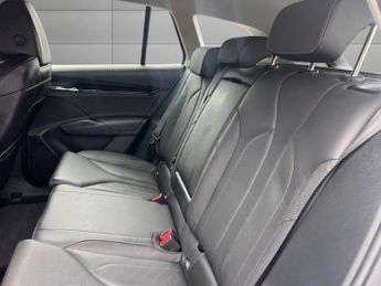 SKODA ENYAQ iV 62kWh 60 SUV 5dr Electric Auto (DC120kW) (179 ps)