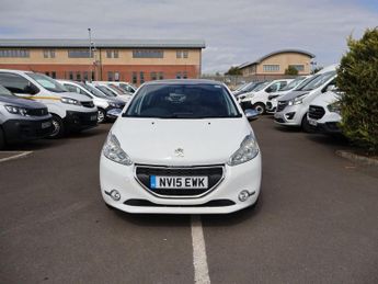 Peugeot 208 1.2 VTi PureTech Style Hatchback 5dr Petrol Manual Euro 6 (82 ps