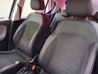 VAUXHALL CORSA 1.4i SE Hatchback 5dr Petrol Auto Euro 6 (90 ps)