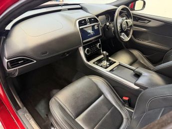 JAGUAR XE 2.0 P250i R-Dynamic S Saloon 4dr Petrol Auto Euro 6 (s/s) (250 p