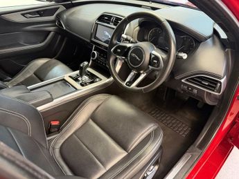JAGUAR XE 2.0 P250i R-Dynamic S Saloon 4dr Petrol Auto Euro 6 (s/s) (250 p