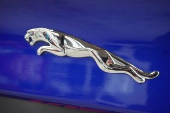 JAGUAR XE 2.0i GPF R-Sport Saloon 4dr Petrol Auto Euro 6 (s/s) (200 ps)
