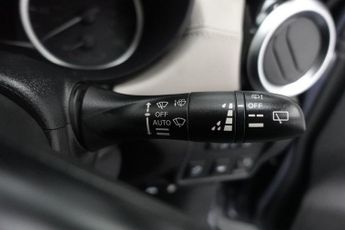 NISSAN MICRA 1.0 IG-T Tekna Hatchback 5dr Petrol XTRON Euro 6 (s/s) (92 ps)