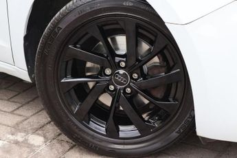 AUDI A1 1.0 TFSI 30 SPORT