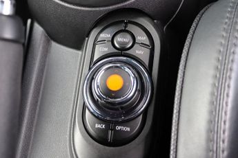 MINI HATCH 2.0 JOHN COOPER WORKS