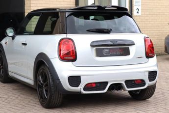 MINI HATCH 2.0 JOHN COOPER WORKS
