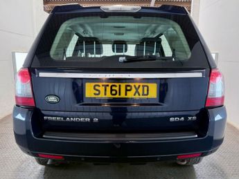 LAND ROVER FREELANDER 2 2.2 SD4 XS SUV 5dr Diesel CommandShift 4WD Euro 5 (190 ps)