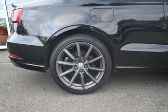 AUDI A3 CABRIOLET 1.6 TDI SE Convertible 2dr Diesel Manual Euro 6 (s/s) (110 ps)