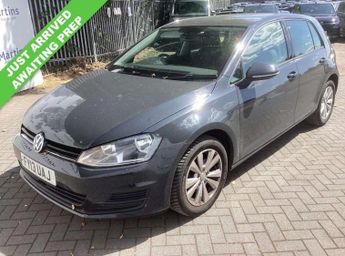 Volkswagen Golf TDi 1.6 TDI BlueMotion Tech SE Hatchback 5dr Diesel DSG Euro 5 (s/s)
