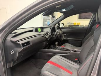 LEXUS UX 2.0 250h F Sport SUV 5dr Petrol Hybrid E-CVT Euro 6 (s/s) (184 p