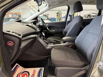 FORD KUGA 2.0 TDCi Zetec SUV 5 Door Diesel Automatic Green Powershift AWD 