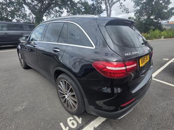 MERCEDES-BENZ GLC 2.1 GLC220d AMG Line (Premium) SUV 5dr Diesel G-Tronic 4MATIC Eu