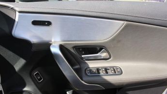 MERCEDES-BENZ CLA 1.3 CLA200 AMG Line (Premium) Coupe 4dr Petrol 7G-DCT Euro 6 (s/