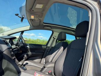 VAUXHALL MERIVA 1.4 16V SE MPV 5dr Petrol Manual Euro 5 (100 ps)