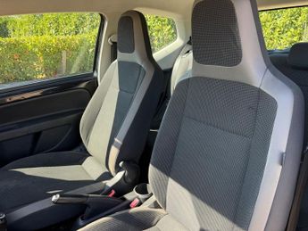 VOLKSWAGEN UP! 1.0 High up! Hatchback 3dr Petrol Manual Euro 5 (75 ps)