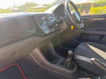 VOLKSWAGEN UP! 1.0 High up! Hatchback 3dr Petrol Manual Euro 5 (75 ps)