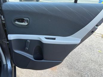 TOYOTA YARIS 1.3 TR Hatchback 5dr Petrol Multimode (136 g/km, 85 bhp)