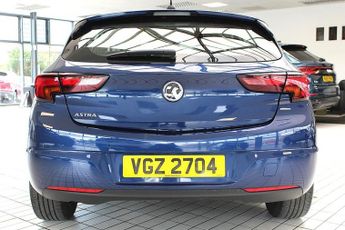 VAUXHALL ASTRA 1.5 Turbo D Business Edition Nav Hatchback 5dr Diesel Auto Euro 