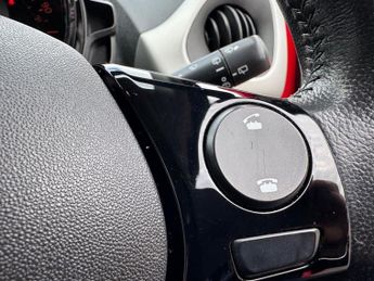 CITROEN C1 1.2 PureTech Flair Hatchback 5dr Petrol Manual Euro 6 (82 ps)