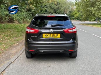 NISSAN QASHQAI 1.6 dCi Tekna SUV 5dr Auto Diesel XTRON 2WD Euro 6 (s/s) (130 ps