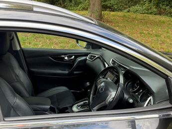 NISSAN QASHQAI 1.6 dCi Tekna SUV 5dr Auto Diesel XTRON 2WD Euro 6 (s/s) (130 ps