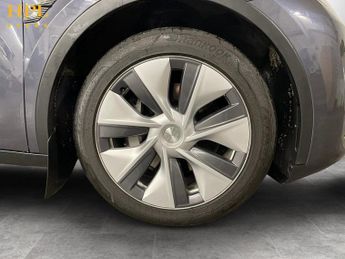 TESLA MODEL Y (Dual Motor) Long Range SUV 5dr Electric Auto 4WDE (384 bhp)