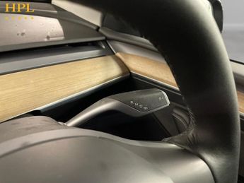 TESLA MODEL Y (Dual Motor) Long Range SUV 5dr Electric Auto 4WDE (384 bhp)