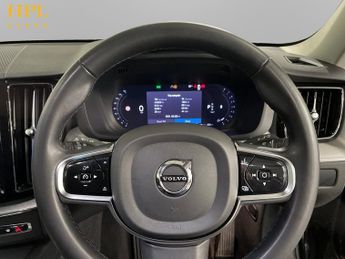 VOLVO XC60 2.0 B5 MHEV Plus SUV 5dr Petrol Hybrid Auto AWD Euro 6 (s/s) (25