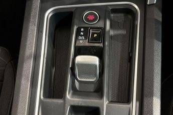 SEAT LEON 1.4 eHybrid 12.8kWh FR Hatchback 5dr Petrol Plug-in Hybrid DSG E