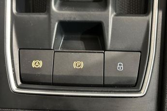 SEAT LEON 1.4 eHybrid 12.8kWh FR Hatchback 5dr Petrol Plug-in Hybrid DSG E