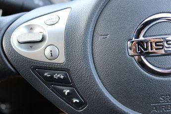 NISSAN JUKE 1.6 Tekna SUV 5dr Petrol XTRON Euro 6 (117 ps)