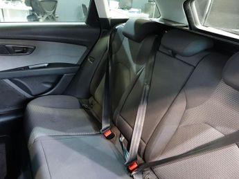 SEAT LEON 1.6 TDI SE Dynamic ST 5dr Diesel DSG Euro 6 (s/s) (115 ps)