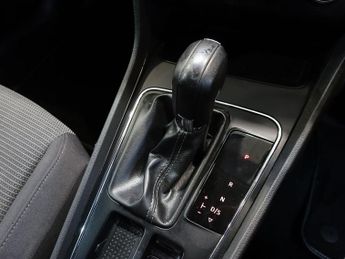SEAT LEON 1.6 TDI SE Dynamic ST 5dr Diesel DSG Euro 6 (s/s) (115 ps)