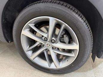 MG MG HS 1.5 T-GDI Excite SUV 5dr Petrol DCT Euro 6 (s/s) (162 ps)