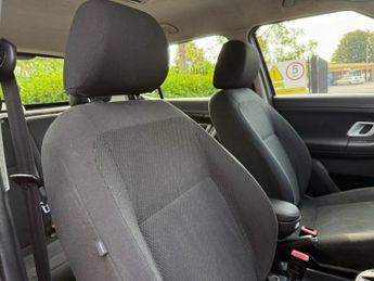 SKODA FABIA 1.6 16V 3 Hatchback 5dr Petrol Tiptronic (180 g/km, 105 bhp)
