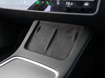 TESLA Model 3 Standard Range Plus Saloon 4dr Electric Auto RWD (241 bhp)