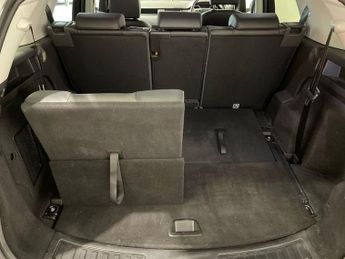 LAND ROVER DISCOVERY SPORT 2.0 SD4 SE Tech SUV 5dr Diesel Auto 4WD Euro 6 (s/s) (240 ps)