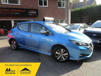 Nissan Leaf 40kWh Acenta Hatchback 5dr Electric Auto (150 ps)